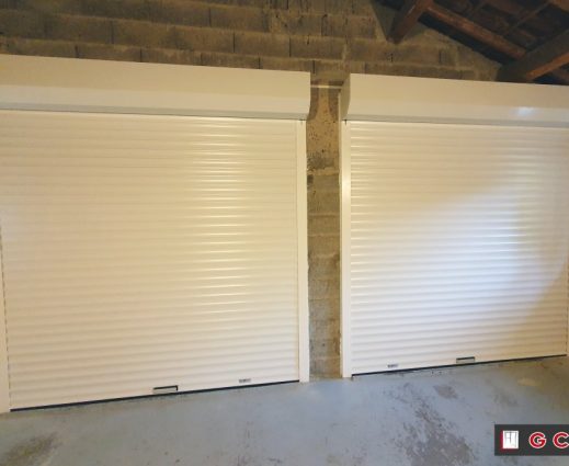 Chez GCDH on propose aussi les portes de garage !