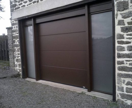 Pose de porte de garage sectionnelle France fermeture à Saint-Symphorien-d'Ozon et sa région